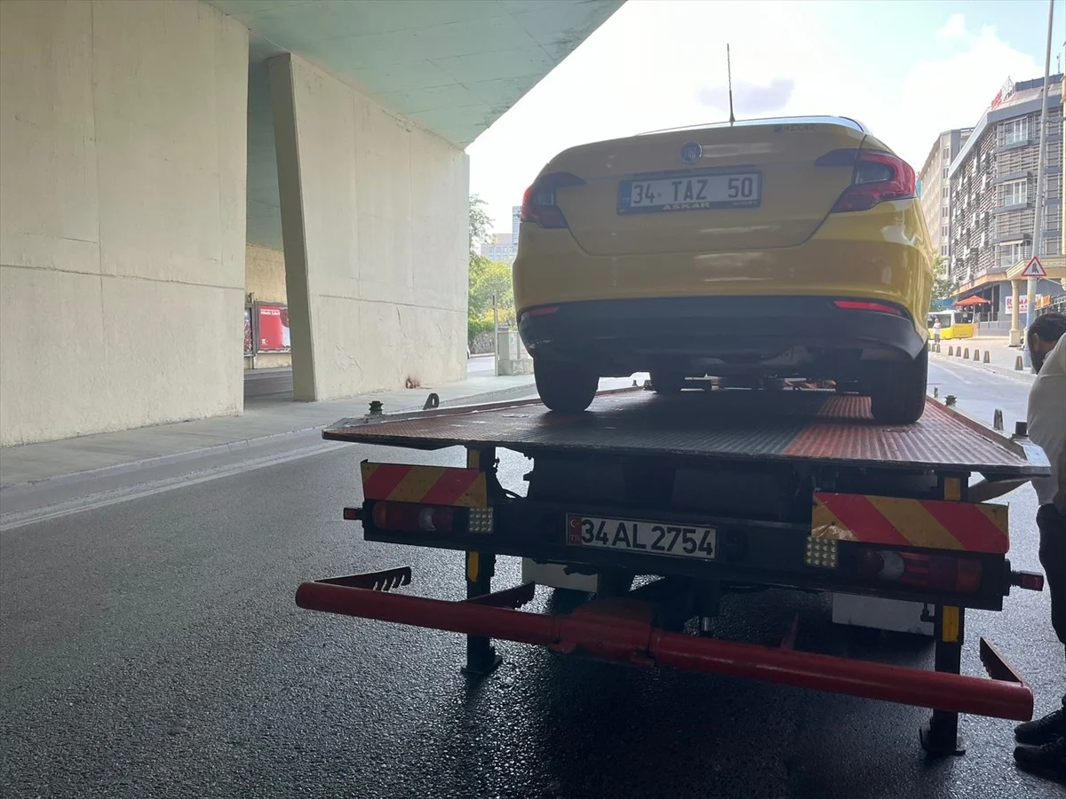 Taksimetreyi Açmayan Araç Trafikten Men Edildi