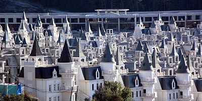 Tanju Özcan Şatoları Bize verin, tamamlayalım...