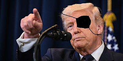 TRUMP HÜRMÜZ'DE KORSANLIK YAPTIKLARINI SÖYLEDİ