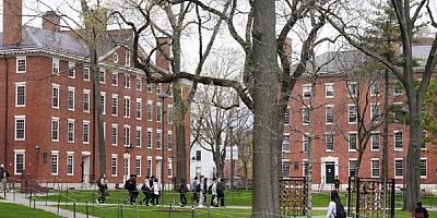 Trump, taleplerine uymayan Harvard Üniversitesi’nin 2,2 milyar dolarlık fonunu kesti
