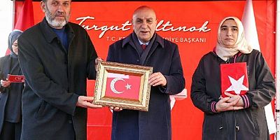 Turgut Altınok adaylığını Erdoğan’dan önce ilan etti!
