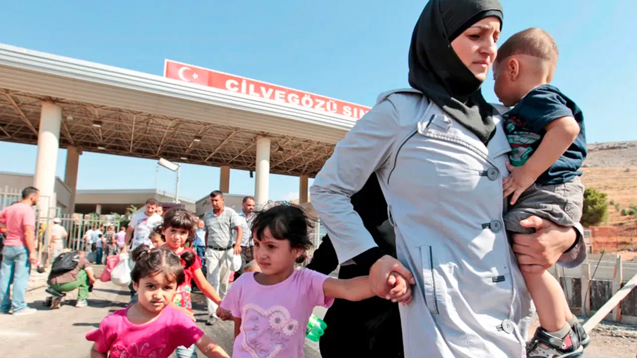Türkiye'deki Suriyeli sayısı 2 milyon 255 bin 31