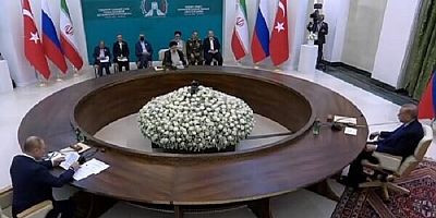 Türkiye, Rusya ve İran'ın katıldığı üçlü zirve Tahran'da Yapıldı