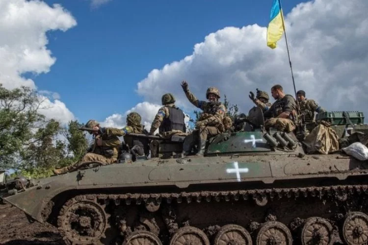 Ukrayna Topraklarını Bir Bir Kurtarıyor