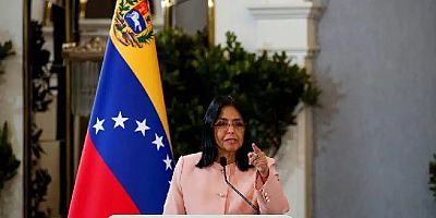 Venezuela’da Devlet Başkan Yardımcısı Delcy Rodriguez yönetimin başına geçti