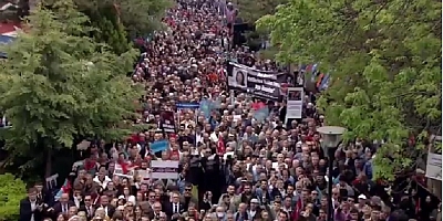 YA BU İHANET SÜRECİ CUMHURİYETİMİZİ YIKACAK YA DA EMANET NE PAHASINA OLURSA OLSUN KORUNACAK