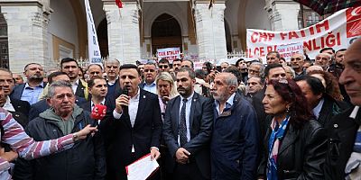 Yargıtay'a bir Anayasa Kitabı da CHP'den