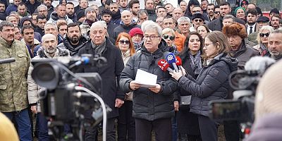Zafer Partisi Başkan V. Prof. Dr. Ali Şehirlioğlu Silivri Cezaevi önünden basın açıklaması düzenledi