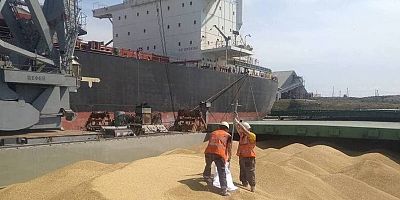 Zelenskıy, Tahıl Koridoru Anlaşması'nın üç taraflı devam etmesini önerdi