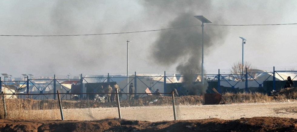 ABD, Suriye'deki IŞİD'lileri Irak'a nakletmeye başladı