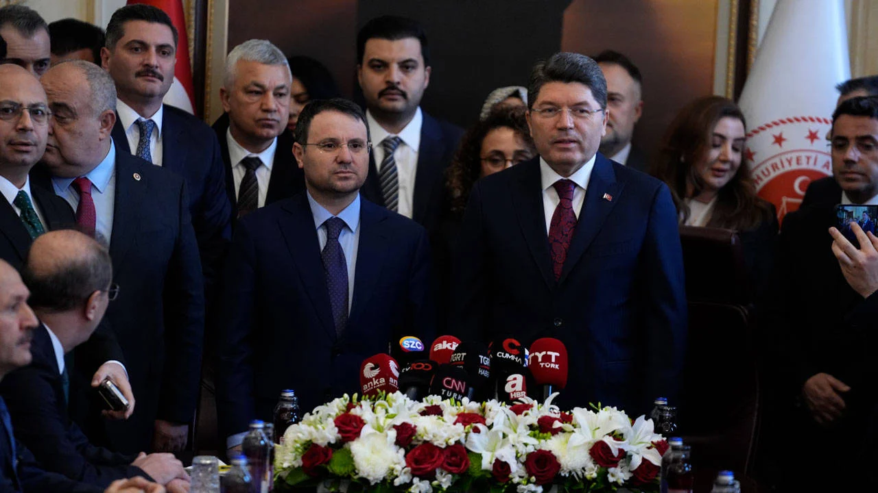 Akın Gürlek Adalet Bakanlığı Görevine Başkadı