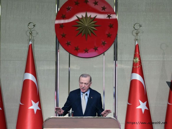 Cami avlularını meyhaneye çeviriyorlar, milletin malını mülkünü yağmalıyorlar!