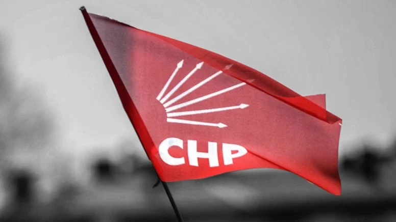 CHP'ye engel: Miting için afiş asma talebi reddedildi
