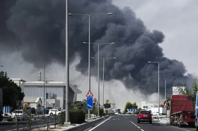 İran Riyad'a 4 Füze Gönderdi