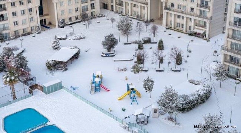 İstanbul'daki tüm okullar 1 gün süreyle tatil edildi