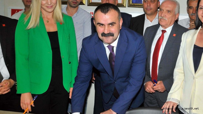 İYİ Partili Belediye Başkanı CHP'ye Geçti