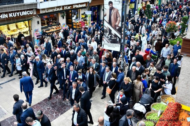 Müsavat Dervişoğlu: "Fırtınalı denizlerde iktidar mücadelesi vereceğiz"