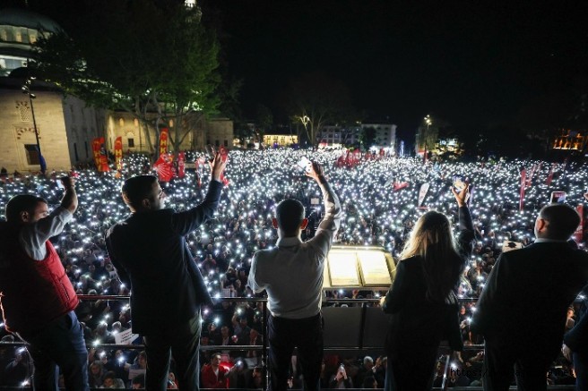 Özel'den Erdoğan'a 'diploma' göndermesi: Öyle değil, böyle sorgulanır