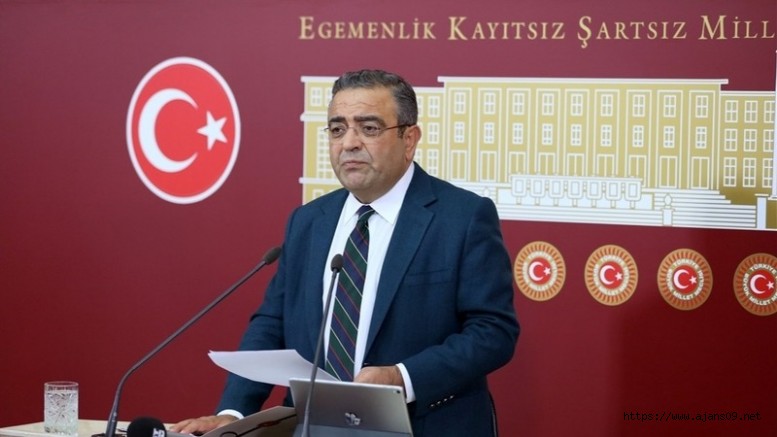 Sezgin Tanrıkulu: 'Kredi Kartları Ödeme Aracı Değil, Geçim Aracı Hâline Geldi”