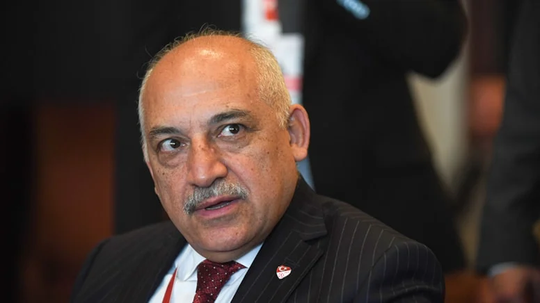 TFF Başkanı Büyükekşi Yeterli İmzaya Ulaşamadı