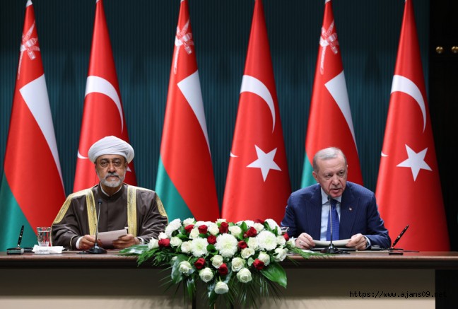 Umman İle Bir dizi Antlaşma İmzalandı