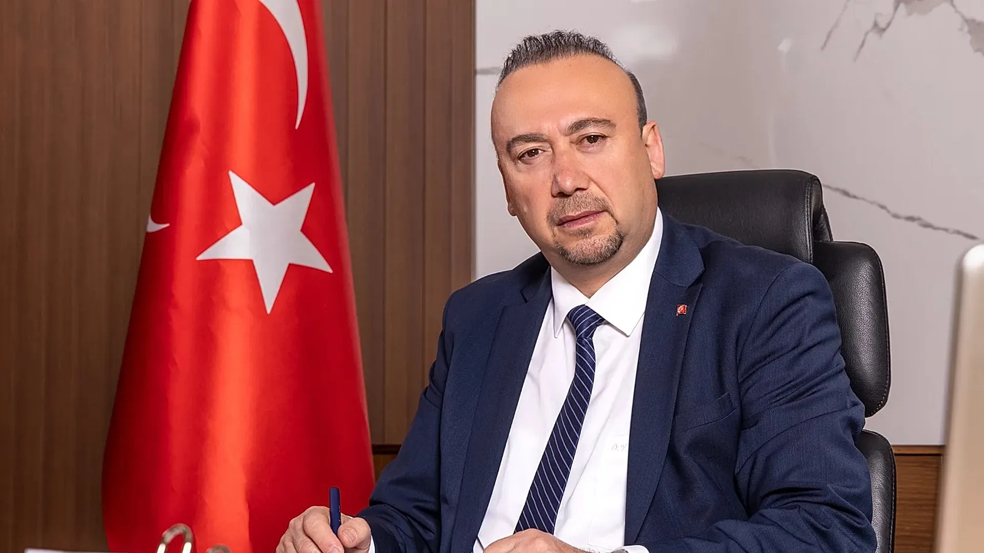 Uşak Belediye Başkanı Özkan Yalım tutuklandı